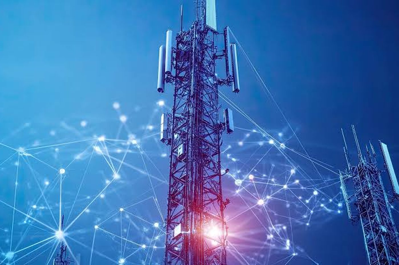 Fibre backbone and DC power across an operator estate